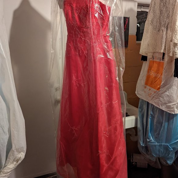 Pink prom dress - Picture 1 of 7